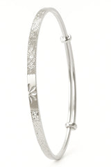 Women’s Floral Textured Silver Kada – Elegant Engraved Bangle